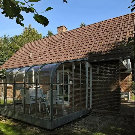 Hébergement de vacances Four-bedroom Holiday In Oster Assels 1 *