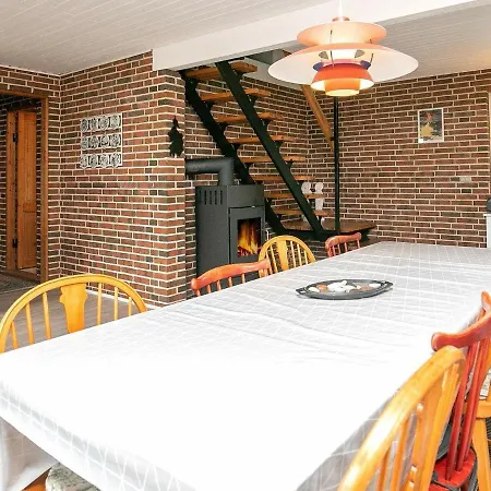 Hébergement de vacances Four-bedroom Holiday In Oster Assels 1